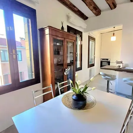 The Silk - Travel Sustainable Apartament